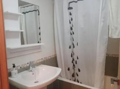Un baño de El Diario-Royal