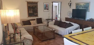Una televisión o centro de entretenimiento en Cortijo EL LLANO