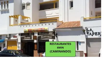 Certificado, premio, señal o documento que está expuesto en Luna Almerimar Golf