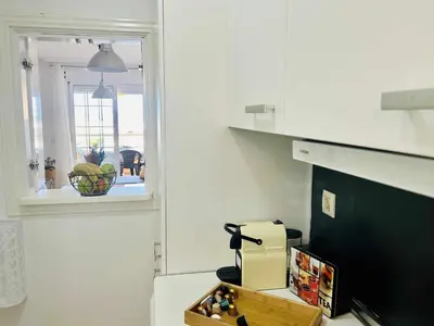 Una cocina o zona de cocina en Casa Tino 500m Playa Terraza Garaje Piscina