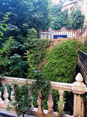 Jardín al aire libre en Los Caños de La Casa Viva