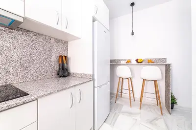 Una cocina o zona de cocina en Trendy Homes Alfarerías