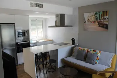 Una cocina o zona de cocina en The Paradise