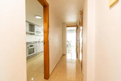 Una cocina o zona de cocina en Avenida Principal junto a la playa y centro de Águilas - by Aloha Palma