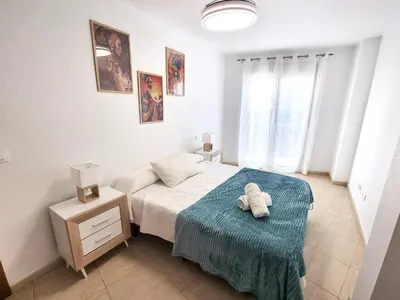Cama o camas de una habitación en Avenida Principal junto a la playa y centro de Águilas - by Aloha Palma
