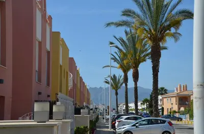 El barrio de los alrededores o un barrio cerca de este apartamento