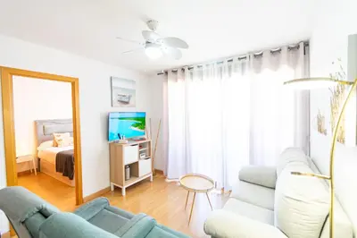 Una televisión o centro de entretenimiento en Oasis Urbano, Piscina en Azotea, Centro y AC - by Aloha Palma