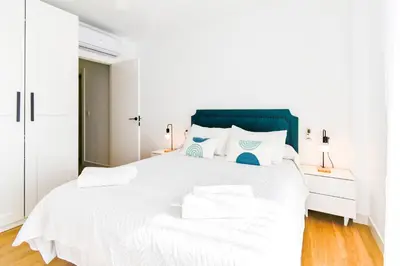 Cama o camas de una habitación en Moderno, con vistas y junto a la playa - by Aloha Palma