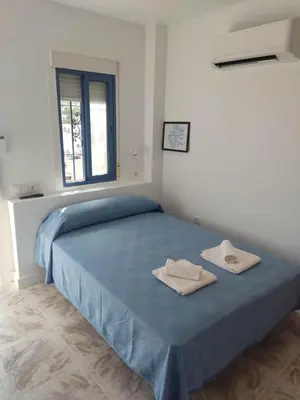 Cama o camas de una habitación en Habitacion puerto 1 o 2 personas