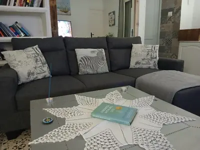 Zona de estar de The Beach Hut with Lazy spa