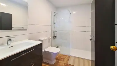 Un baño de Vera Vistas: Espléndido ático con terraza de 55m2