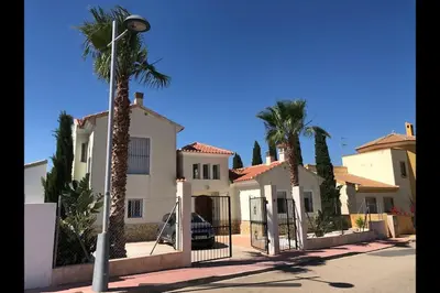 Edificio en el que se encuentra la villa