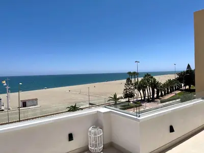 Vista general del mar o vista desde el apartamento