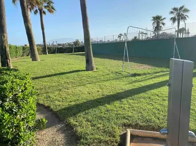 Jardín al aire libre en Piso en primera línea de playa, Vera Playa
