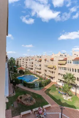 Piscina en o cerca de TrendyHomes Retamar - Vistas al mar, playa a 1 min, golf