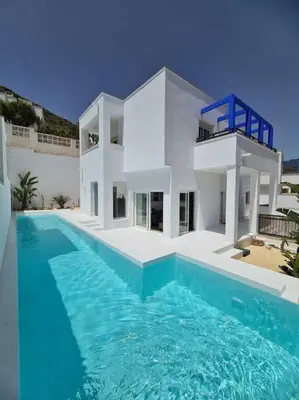 Piscina en o cerca de Villa Galerna de Mar