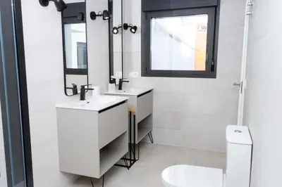 Un baño de Ático Moderno Cañada Aguilar 10