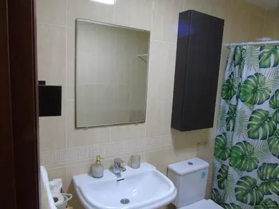 Un baño de Aguadulce familiar y económico, Piscina Playa Wifi