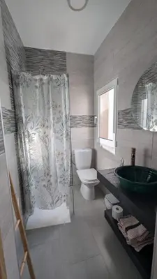 Un baño de CASA LAURA, CASA MARTA y CASA INES