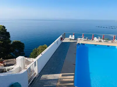 Piscina en o cerca de Luz de Mar