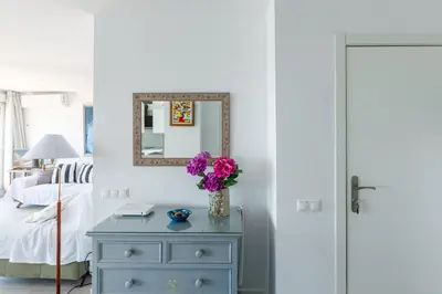 Cama o camas de una habitación en Ático con garaje en 1º línea de playa Almería