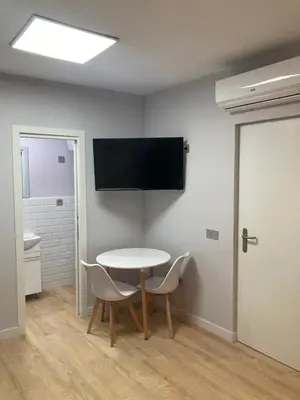 Una televisión o centro de entretenimiento en Playa y Sol 2