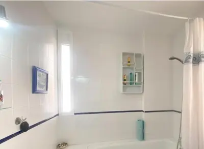 Un baño de La caracola