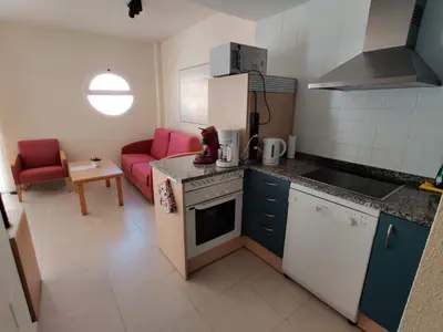 Una cocina o zona de cocina en Casa del Sol con Jacuzzi - Vera Playa Laguna Beach