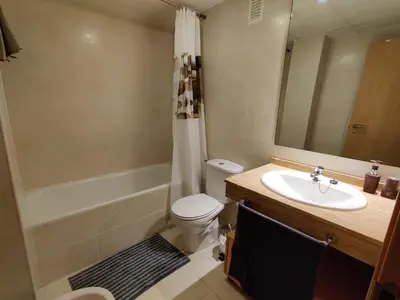 Un baño de Casa del Sol con Jacuzzi - Vera Playa Laguna Beach