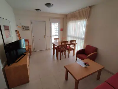 Una televisión o centro de entretenimiento en Casa del Sol con Jacuzzi - Vera Playa Laguna Beach