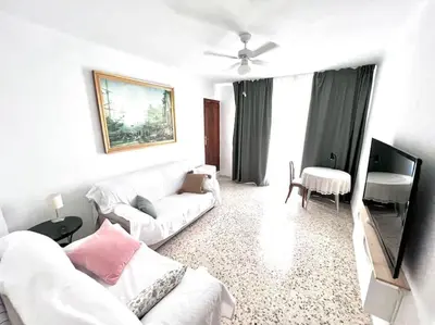 Una televisión o centro de entretenimiento en VélezVida Serna