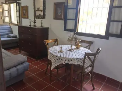 Zona de estar de Casa en el valle de GuainosAltos