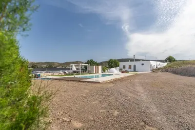 Piscina en o cerca de Villa de fernan Pérez