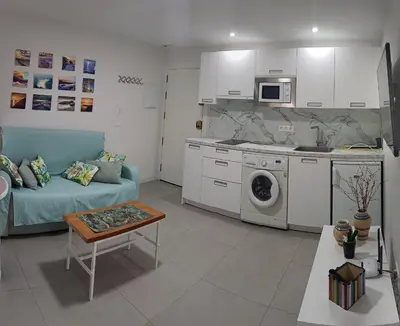 Una cocina o zona de cocina en Paradise of Dreams Apartamentos - MAREA APARTAMENTO