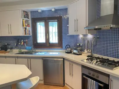 Una cocina o zona de cocina en Mojacar Villa - Villa Caletta - 4 bedroom - sleeps 8 - R954