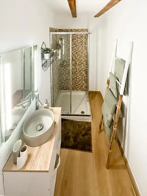 Un baño de Casa Cueva Luna