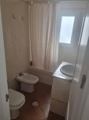 Un baño de Apartamento Cerca de la Playa