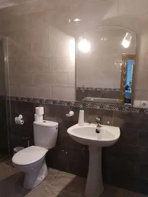Un baño de Casa Cueva Maite