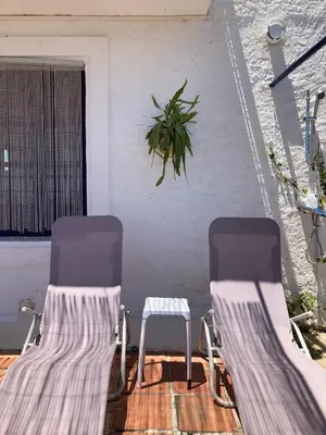 Zona de estar de Cortijo de la Fuente con vistas impresionantes, piscina privada y playas a 20 minutos