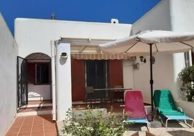 Un balcón o terraza de Casa Becquer - Mojacar - 2 bedroom - sleeps 4 - R040