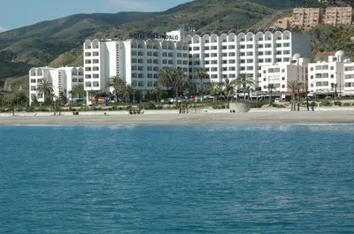 Paisaje cerca de este apartahotel