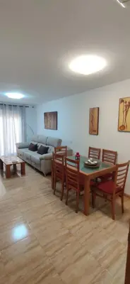 Zona de estar de bonito apartamento en aguadulce