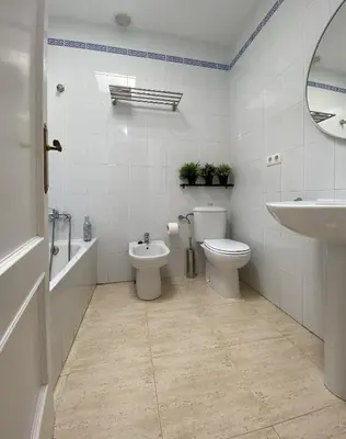Un baño de SOFIA PLAYA LAS VENTANICAS