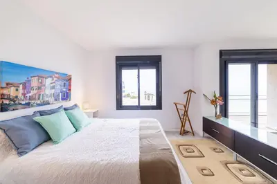 Cama o camas de una habitación en Fantastic penthouse 270m2 with amazing sea views