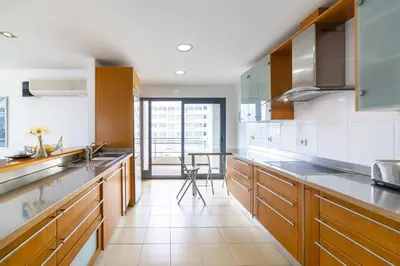 Una cocina o zona de cocina en Fantastic penthouse 270m2 with amazing sea views