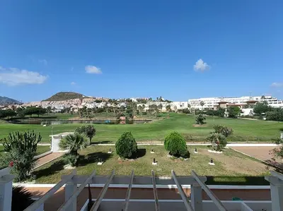 Vista general de una montaña o vista desde el apartamento