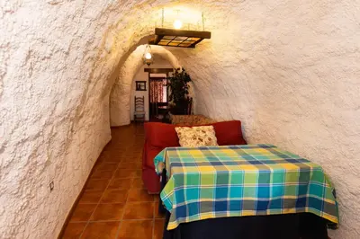 Una cocina o zona de cocina en Cuevas el Balcón de Orce