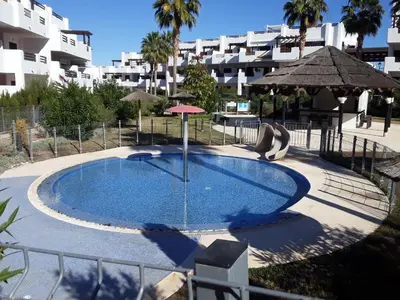 Piscina en o cerca de Casa ARCO IRIS avec Jardin et Terrasse - piscine et jacuzzi partagés - by Cathy Ducoin
