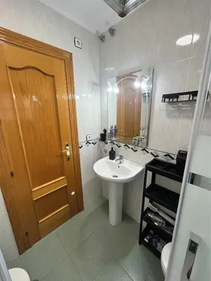 Un baño de PISO Guadix MB