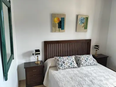 Cama o camas de una habitación en La Kasbah - Bajo con jardín - Urbanización privada - Ground floor with garden - Private urbanization